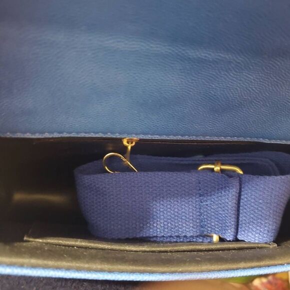 NWOT Blue Shoulder/ Crossbody Bag - Picture 5 of 6